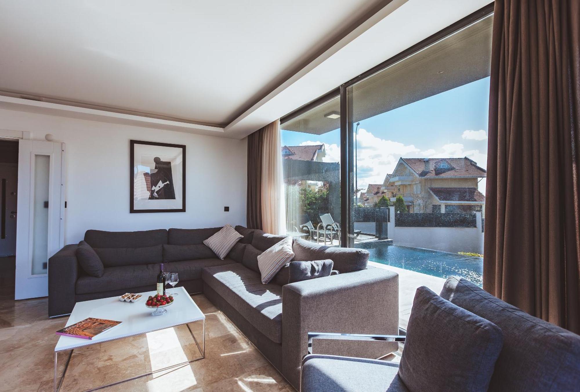 Royal Blue Istanbul - Luxury Villas Экстерьер фото
